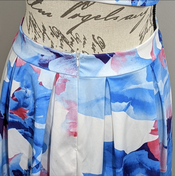 Two Piece Floral Crop Top & Skirt Summer Set Miami Hot! Cruise Outfit! - Picture 5 of 7